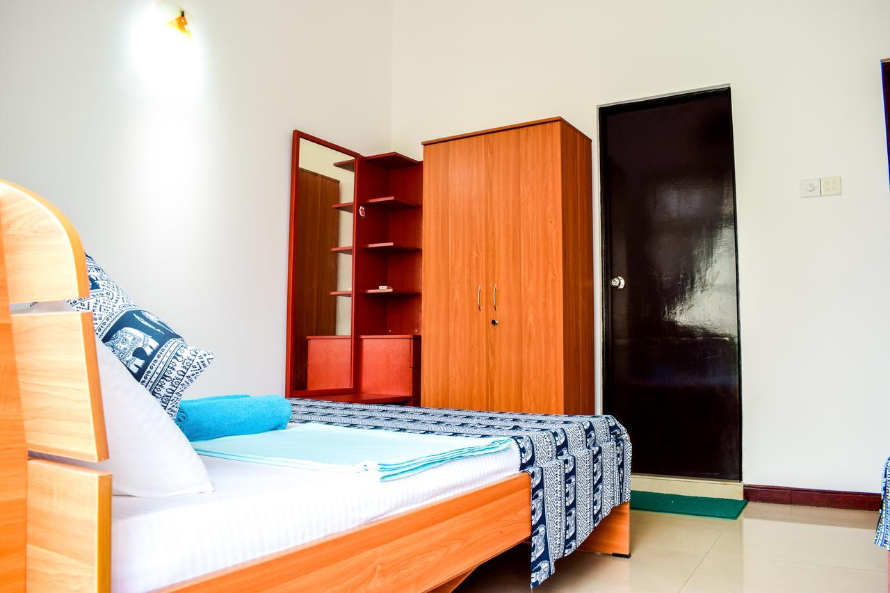 Port View Hostel コロンボ エクステリア 写真